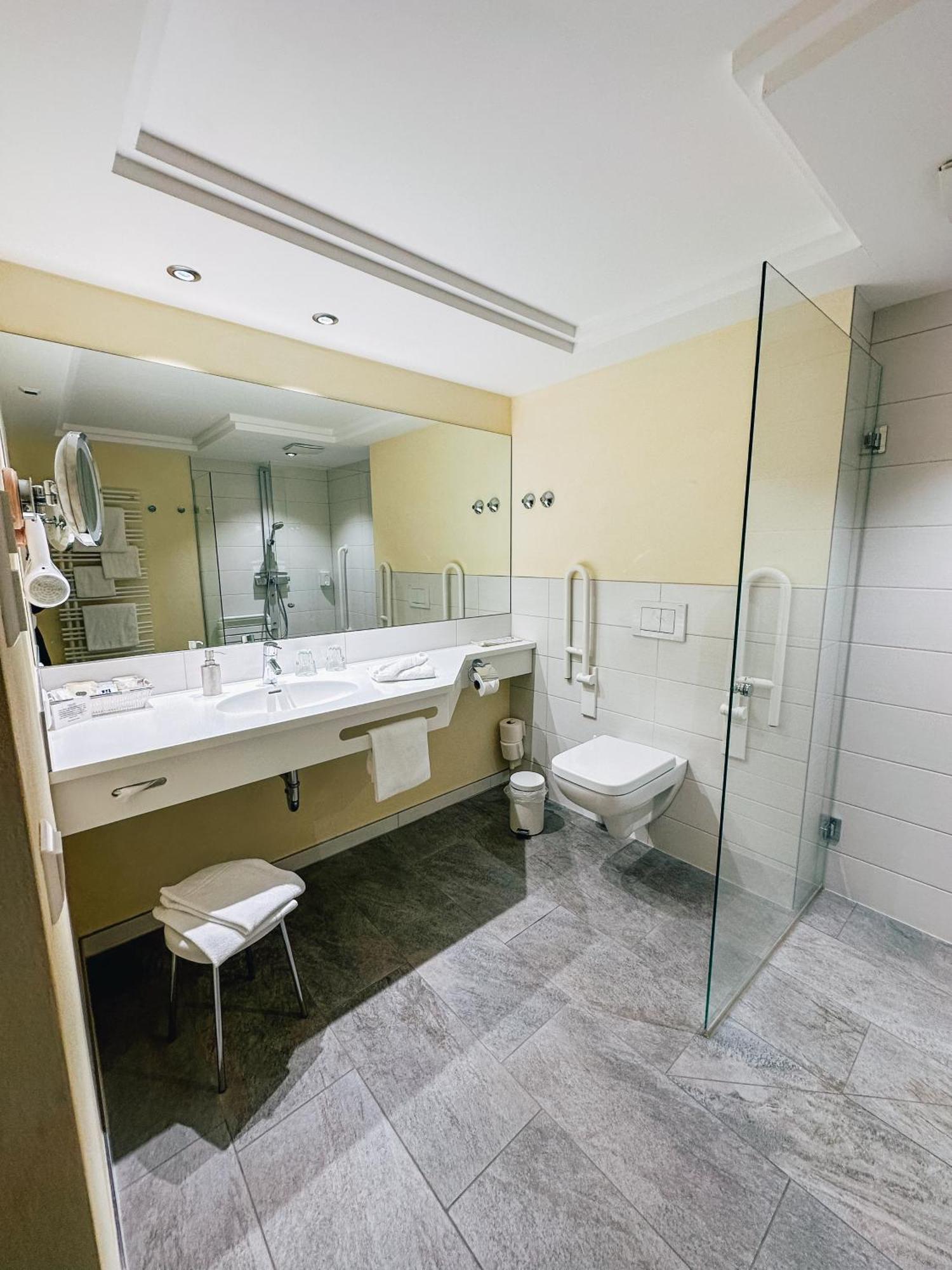 Schwarzwald-resort Roessle Hotel 4*